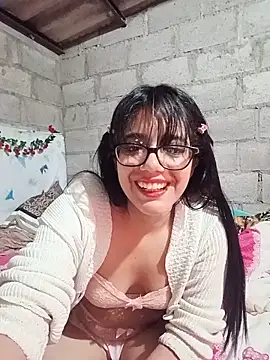 Snapshot of Dayii_sweet chatting on 06-04-26, 03:12 Dayii sweet online show from 06-04-26, 03:12