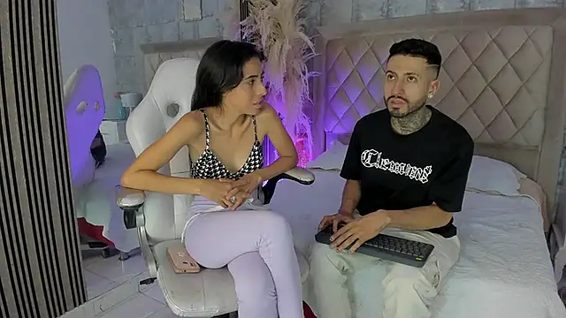 StevenAndLaura online show from 06-20-26, 04:48