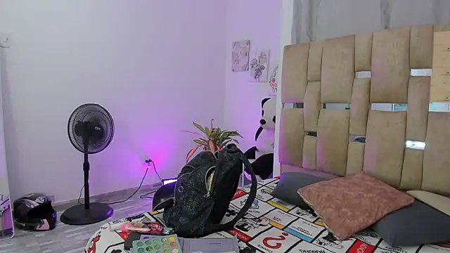 Natasha028  online show from 04-28-26, 11:37