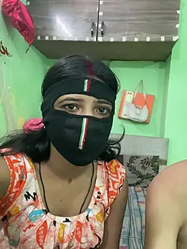 hot-couple-0 online show from 07-26-26, 08:43