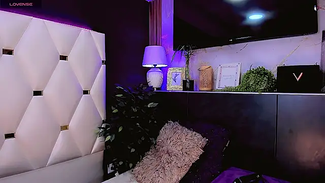 Camila Vasquezz1 online show from 06-15-26, 11:56
