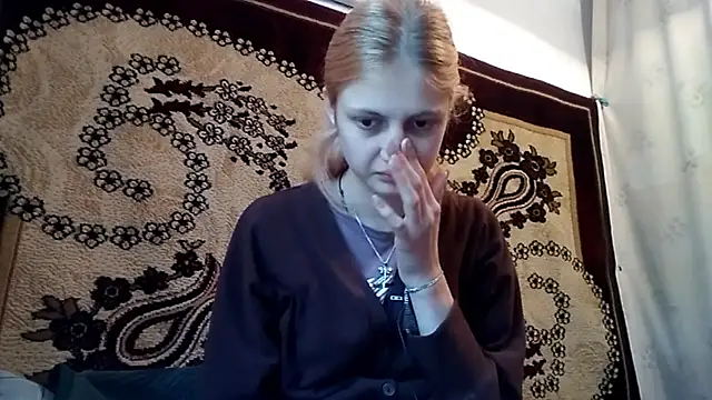 LunaLaday online show from 05-13-26, 02:53