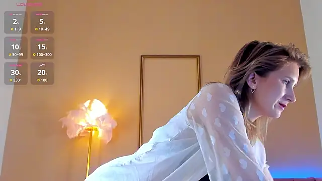 Snapshot of Lilianadaniels chatting on 06-14-26, 02:24 Lilianadaniels online show from 06-14-26, 02:24