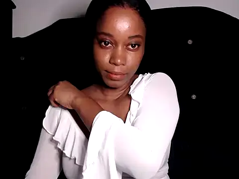 Enchantriss online show from 03-27-26, 10:42