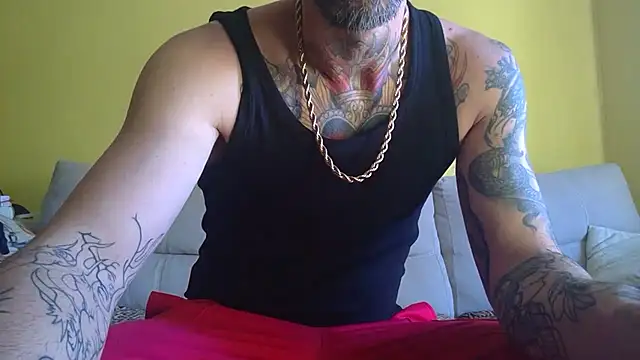 Snapshot of DuroHustler chatting on 05-17-26, 02:57 DuroHustler online show from 05-17-26, 02:57