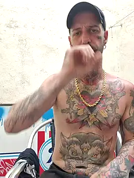 Snapshot of DuroHustler chatting on 07-17-26, 10:11 DuroHustler online show from 07-17-26, 10:11