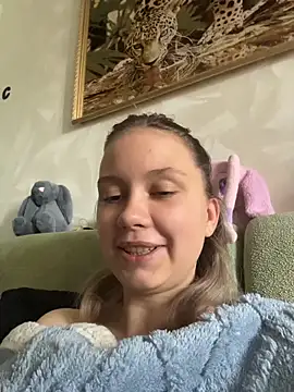 StaceyCross  online show from 04-24-26, 12:07