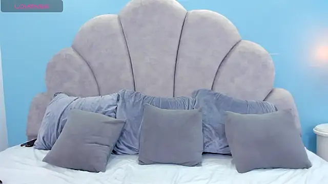 riley dolly online show from 06-22-26, 03:25