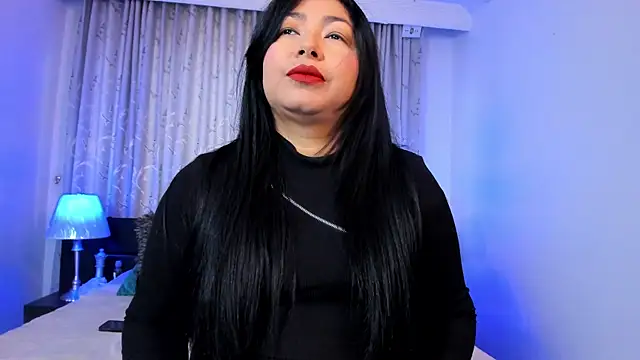 Snapshot of Victoria_kim_lee chatting on 05-13-26, 11:18 Victoria kim lee online show from 05-13-26, 11:18
