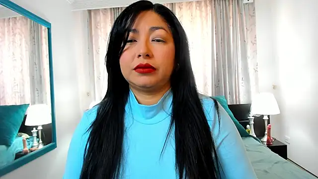 Snapshot of Victoria_kim_lee chatting on 05-25-26, 01:39 Victoria kim lee online show from 05-25-26, 01:39