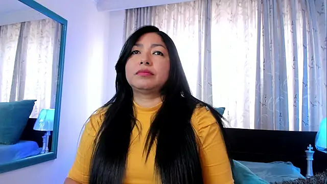 Snapshot of Victoria_kim_lee chatting on 06-17-26, 05:58 Victoria kim lee online show from 06-17-26, 05:58