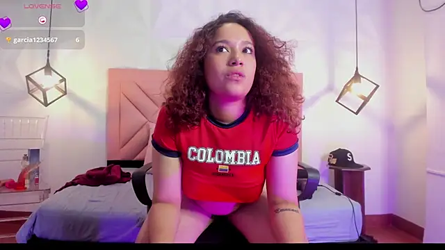 curly babe online show from 06-11-26, 05:16