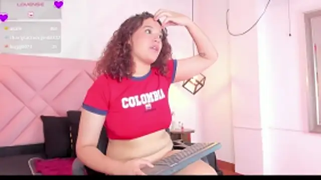 curly babe online show from 06-14-26, 04:58
