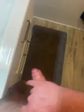 youngcock1639 online show from 04-26-26, 09:18