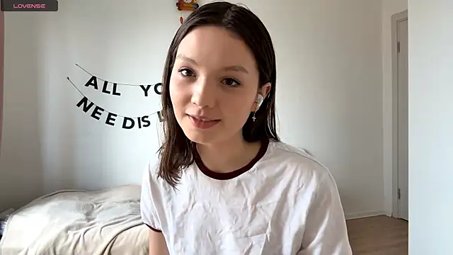 RochelTrewhitt online show from 05-07-26, 10:09