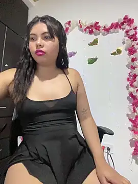 Mia isabella   online show from 05-14-26, 04:08