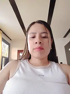 Nicol Alvarez1 online show from 05-28-26, 09:45