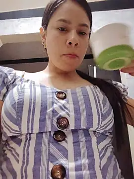 Nicol Alvarez1 online show from 06-02-26, 11:40