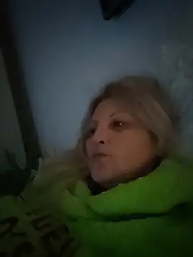 Divineblond online show from 02-13-26, 05:53