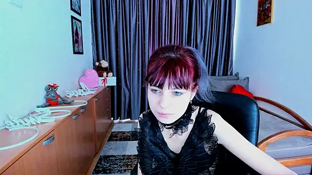 MiniLysii online show from 06-07-26, 06:06