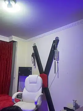 SamiiContreras  online show from 05-20-26, 11:05