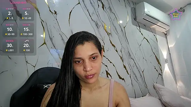 Snapshot of oriana_sweet chatting on 06-14-26, 04:20 oriana sweet online show from 06-14-26, 04:20