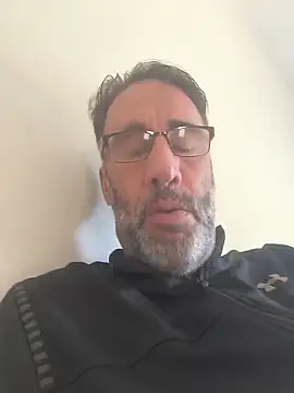 visualizechat online show from 06-09-26, 02:39