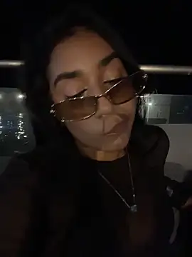 SaryJonex online show from 05-15-26, 11:45