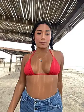 Snapshot of SaryJonex chatting on 07-19-26, 03:27 SaryJonex online show from 07-19-26, 03:27