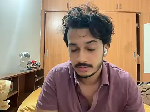 clarinet69 online show from 04-28-26, 06:35