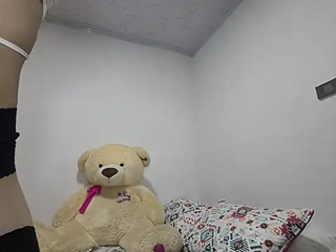 Snapshot of LONDON_ROSE chatting on 06-07-26, 02:16 LONDON ROSE online show from 06-07-26, 02:16