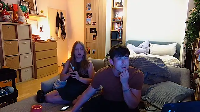 Goldensummar online show from 04-22-26, 08:54