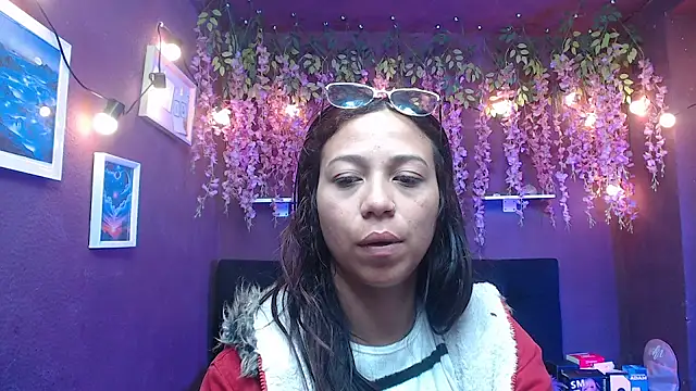 Snapshot of monik299 chatting on 05-14-26, 12:56 monik299 online show from 05-14-26, 12:56