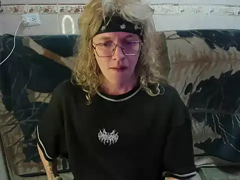 Jinnbooky online show from 05-13-26, 04:32