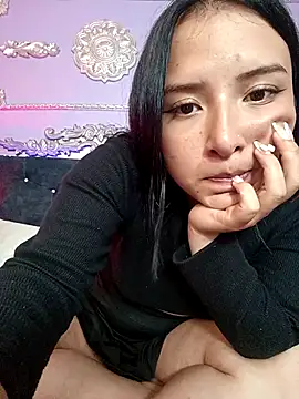 EmmyCastillo online show from 04-28-26, 02:27