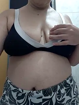 SweetyNaugthy online show from 04-25-26, 05:32