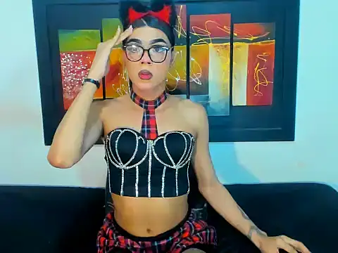 Miastephensz online show from 05-16-26, 03:25