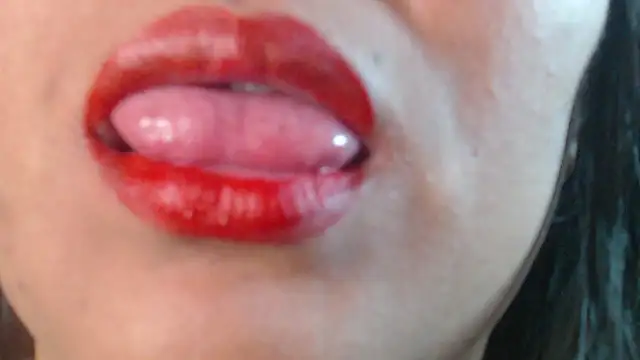 Sol vannesa online show from 05-12-26, 07:22