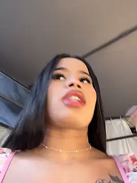 EmmaExoticaXXX online show from 06-01-26, 09:27