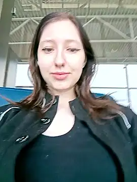 Snapshot of Emi_black chatting on 05-23-26, 03:23 Emi black online show from 05-23-26, 03:23
