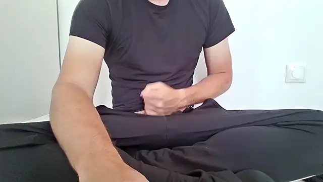 Snapshot of walddrinker chatting on 05-18-26, 11:16 walddrinker online show from 05-18-26, 11:16