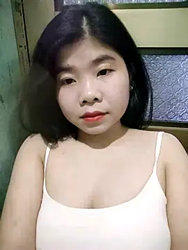 Snapshot of Ayti01 chatting on 05-06-26, 05:57 Ayti01 online show from 05-06-26, 05:57