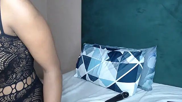 Snapshot of ShortyVibe27 chatting on 07-25-26, 03:53 ShortyVibe27 online show from 07-25-26, 03:53