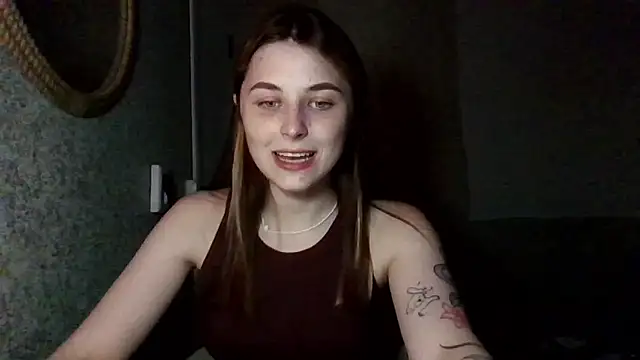 Touch And Run online show from 06-18-26, 06:56