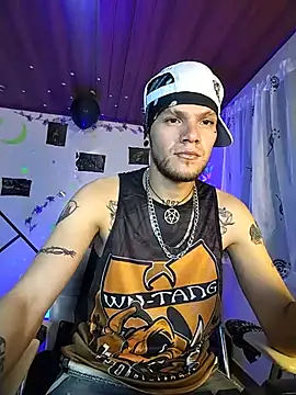 Snapshot of FonixXBelialX chatting on 05-27-26, 12:07 FonixXBelialX online show from 05-27-26, 12:07