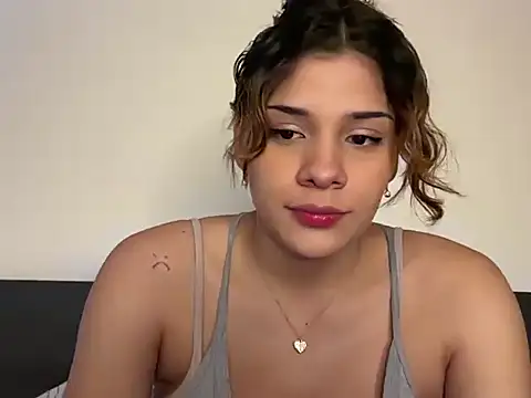 Snapshot of Im__molly6 chatting on 06-16-26, 09:28 Im molly6 online show from 06-16-26, 09:28