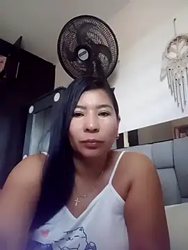 Snapshot of Angelsashaa07 chatting on 05-03-26, 02:23 Angelsashaa07 online show from 05-03-26, 02:23