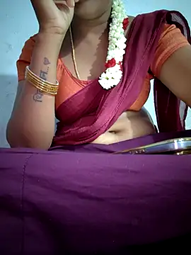 Tamil Hot HoneyBee online show from 06-25-26, 06:40