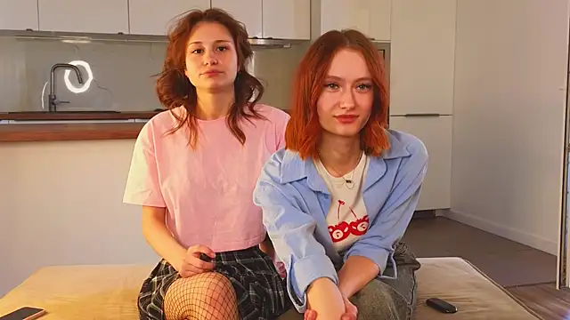 Snapshot of BuenaKratky chatting on 04-25-26, 01:41 BuenaKratky online show from 04-25-26, 01:41