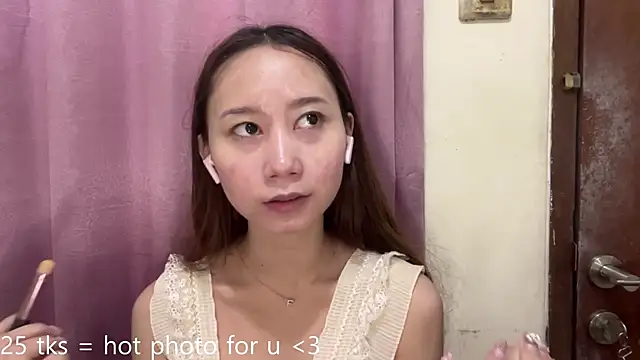 RuthWeinraub online show from 05-13-26, 04:10